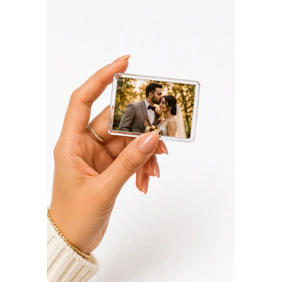 Photo magnet - wedding couple keepsake